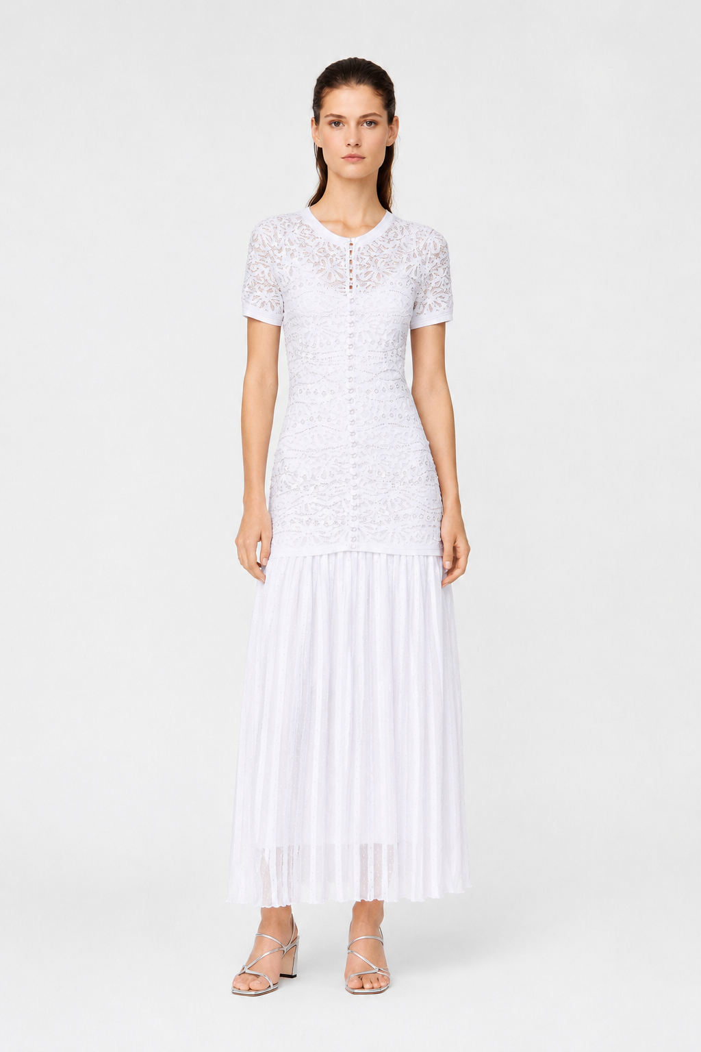 Robe longue en maille perlée
